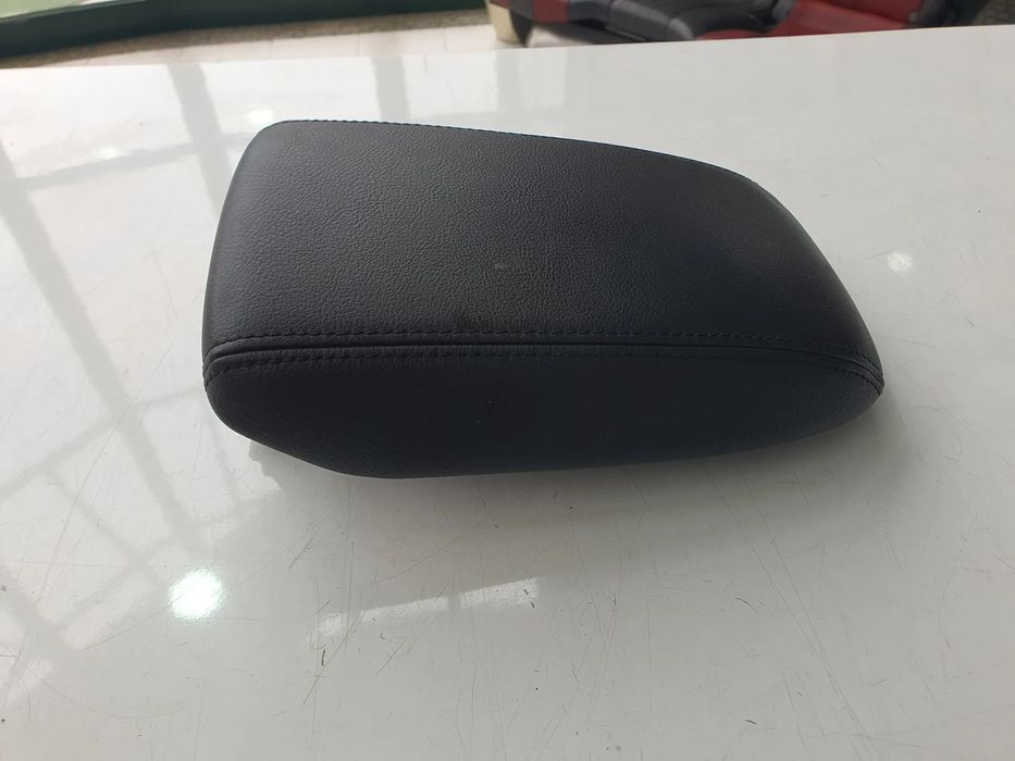 APOIO DE BRAÇO FORD FOCUS III / F1EBA045C74