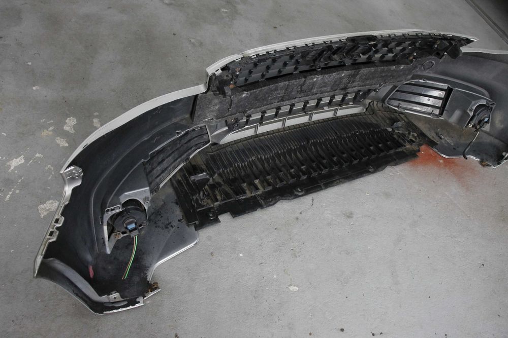 Maska zderzak przód błotnik pas wzmocnienie czołowe Audi A4 B8 srebrny