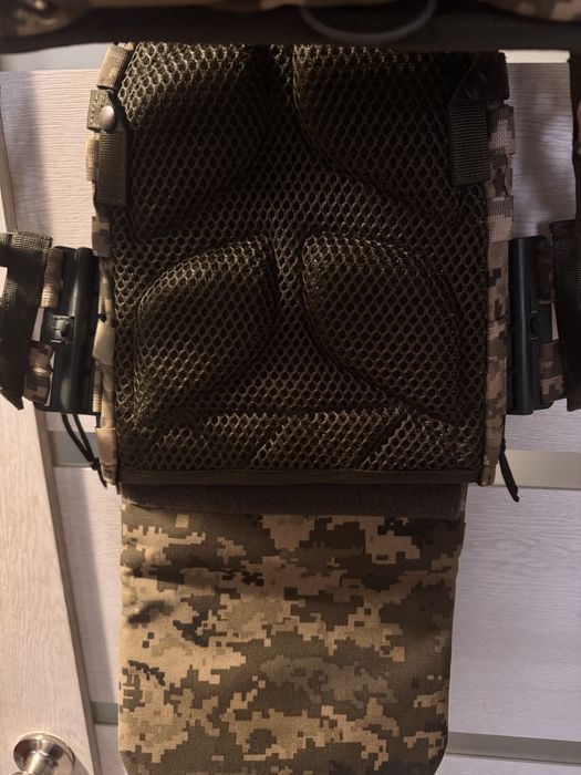 Плитоноска тактическая