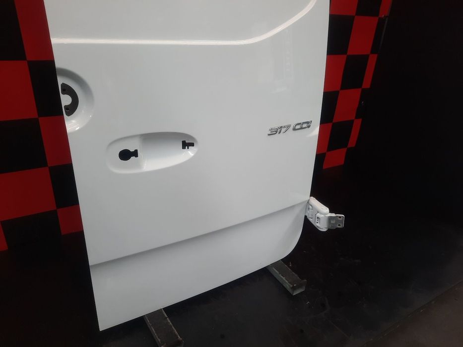 Porta da mala direita MERCEDES-BENZ Sprinter 3,5-t Tourer Bus (907)