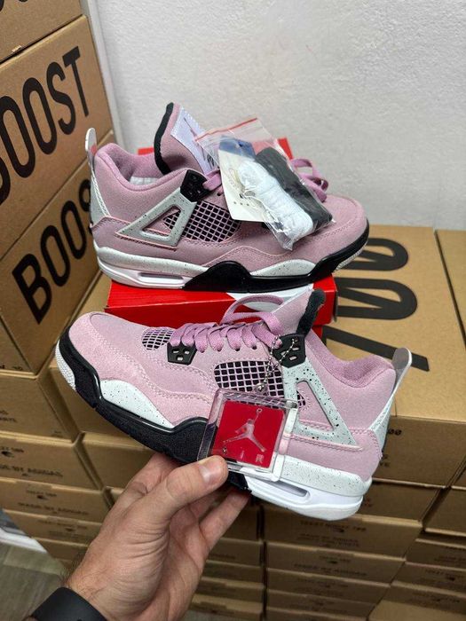 Кроссовки Nike Jordan 4 pink / Джордан розовые высокие 37 38 39 40