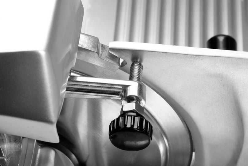 Krajalnica do wędlin, sera 220 mm półautomat