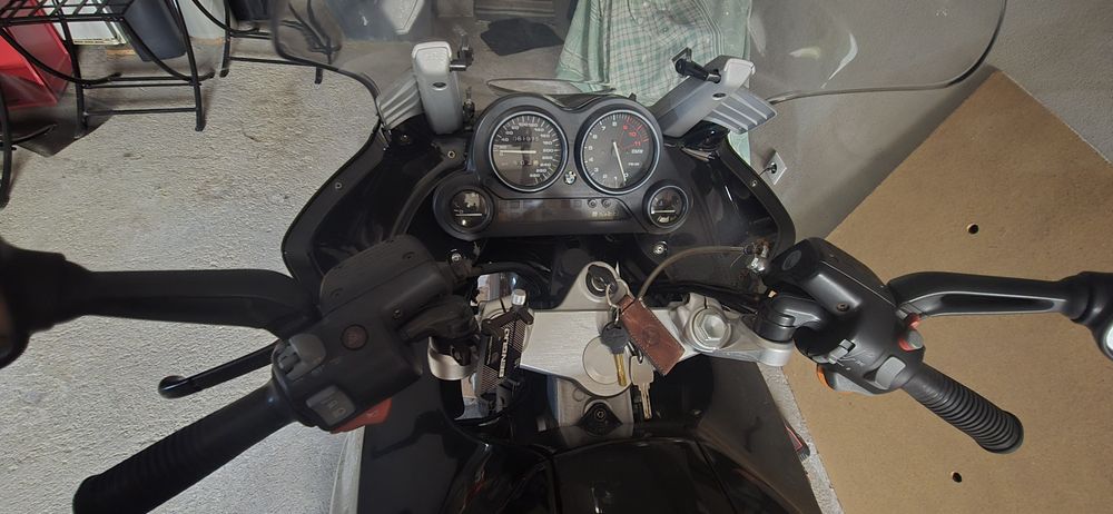 BMW K1200RS (2001) – Excelente Estado
