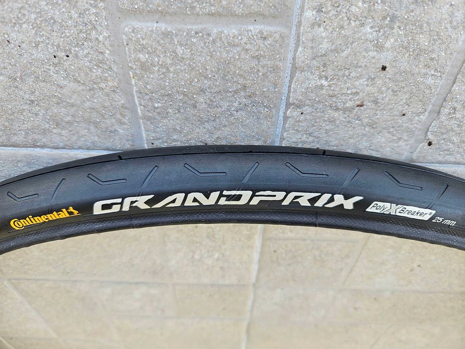 2x Pneus Continental Grandprix 23-25mm *novos*