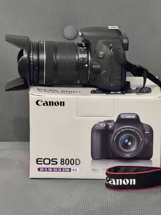 Canon 800d + EF 18-135 is STM