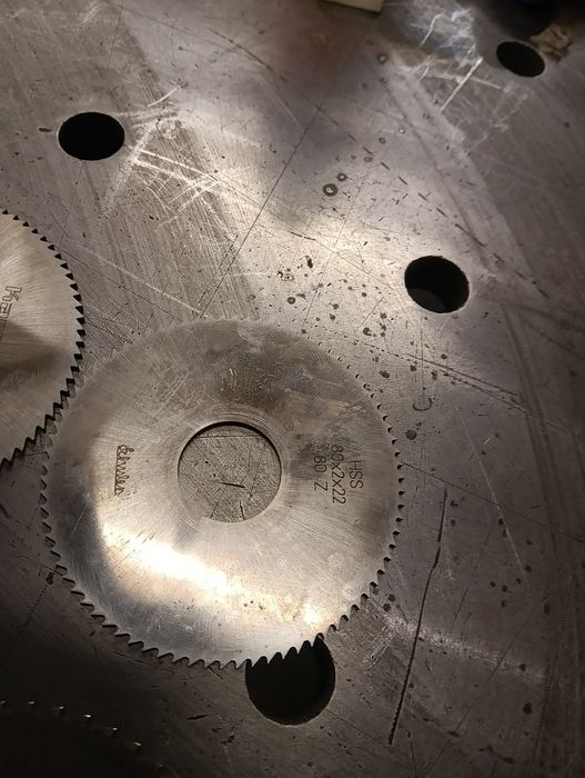 Mix frezów tarczowych piłkowy hss do metalu