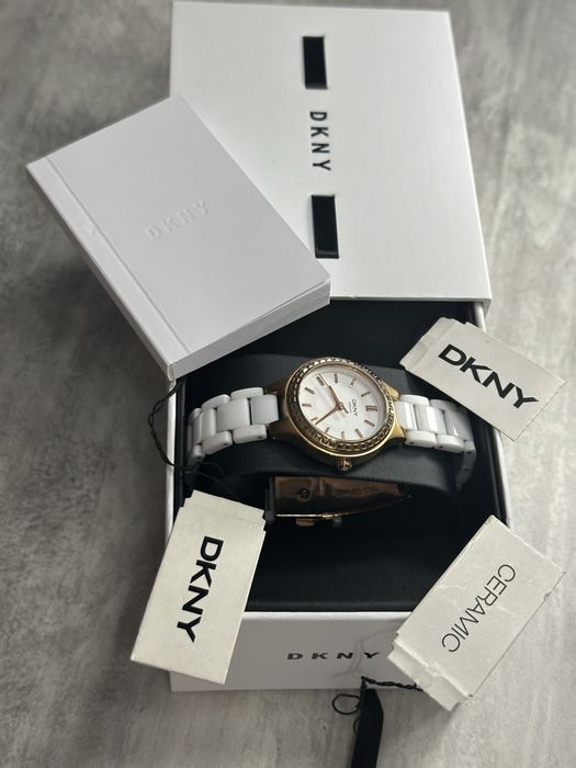 Жіночій годинник DKNY 2251