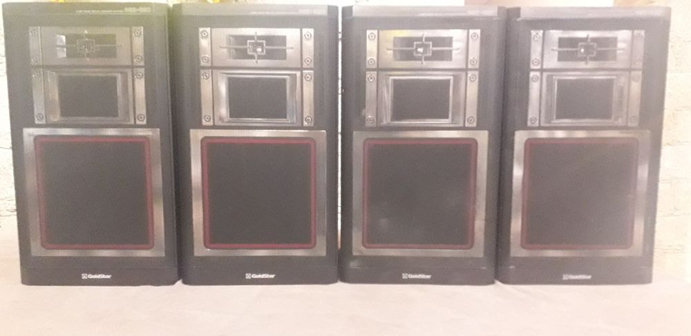 Colunas    de  som