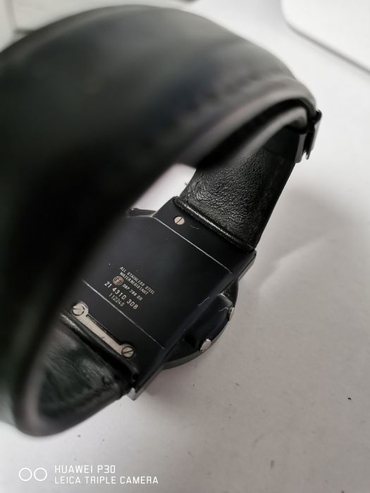 Zegarek Junghans Mega Solar.