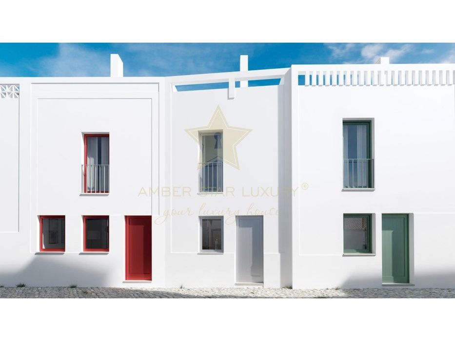 Viva o Algarve Autêntico: Moradia em Banda Para Recuperação em Alde...