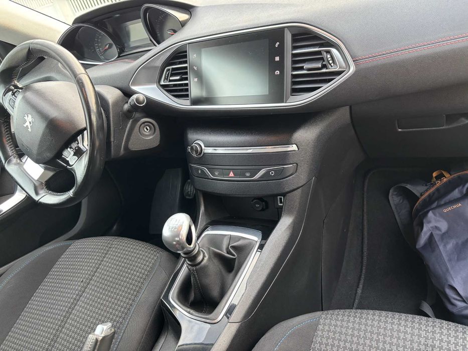 Vendo Peugeot 308 SW, versão Style, com motor BlueHDi Diesel 130 cv. — photo 5