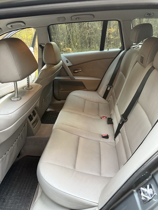 BMW  525 touring