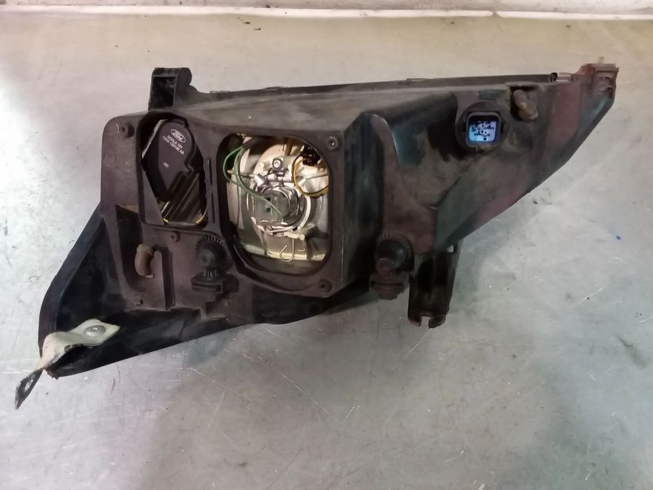 ÓTICA / FAROL FORD FOCUS MK1 - 98-01 - ESQUERDO / DIREITO