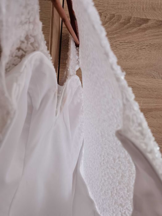 Suknia ślubna 38/40 S/M