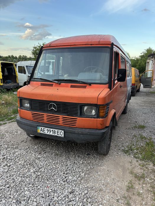 Продаж болтами Мерседес Т1 310 ОМ 602 2.9