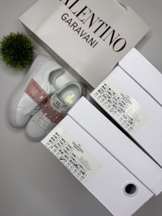 Жіночі кеди Valentino Garavani