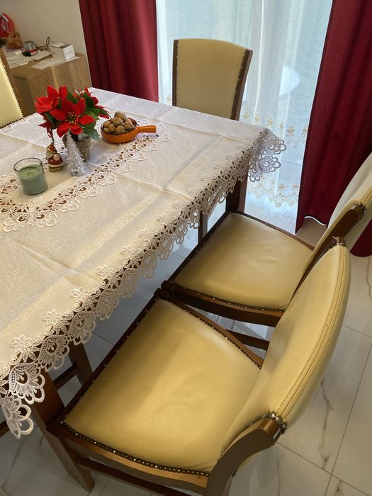 Krzesla z litego drewna , drewno naturalne 100 % bukowe