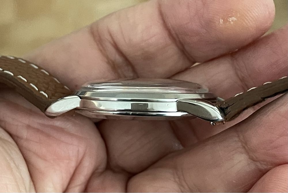 Omega Genève “Cross Hair” dial