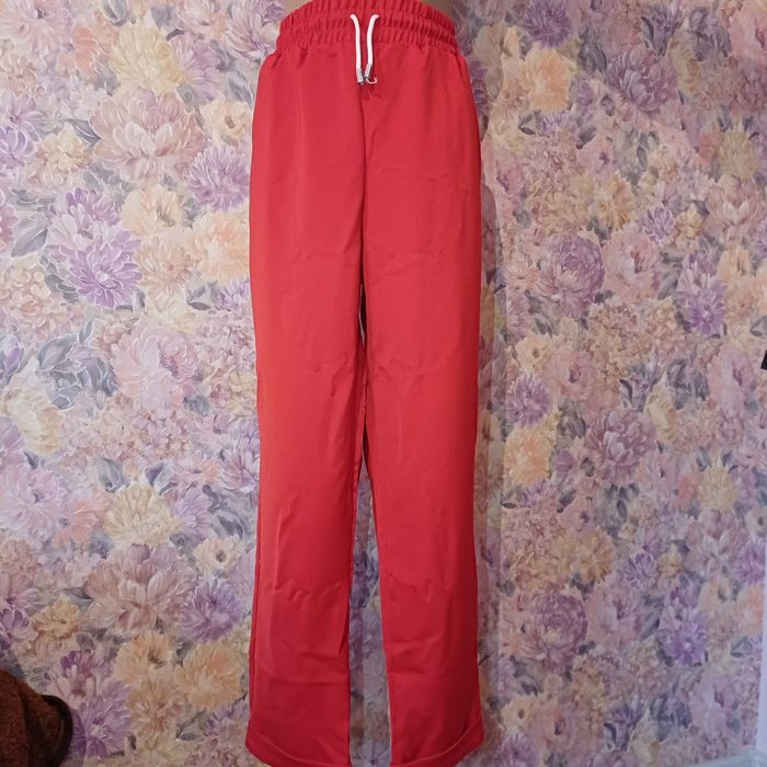 Продам жіночі штани класичні