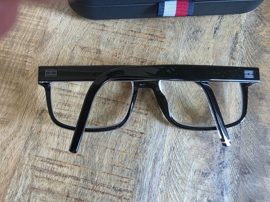 Oprawki Tommy Hilfiger