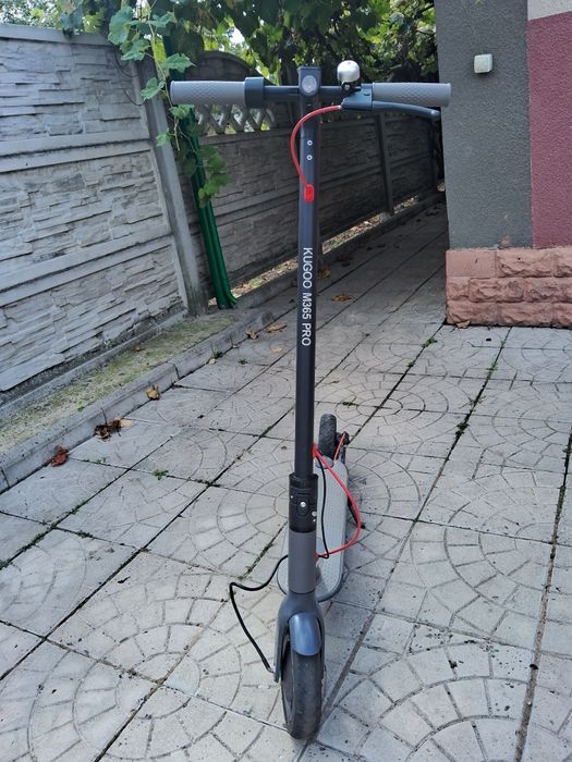 Електросамокат Kuggo m365