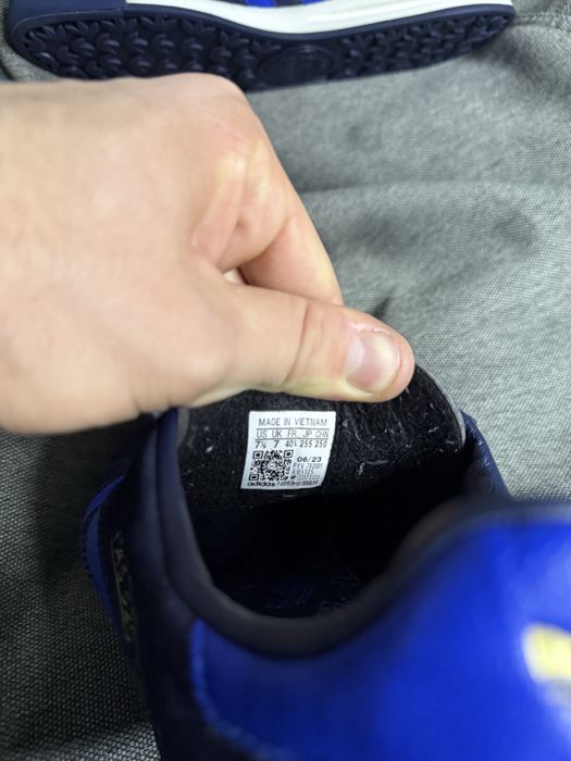 Кросівки ADIDAS SPEZIAL AS 520 40.5 25.5 кроссовки адідас casual