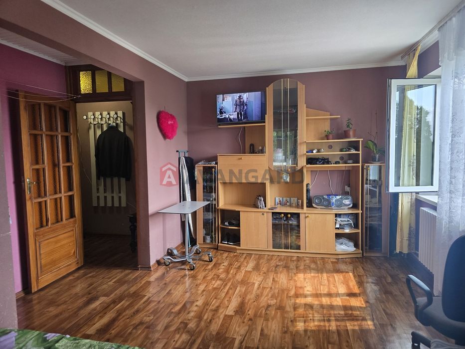 Продам 1 ком Батумская,Косиора