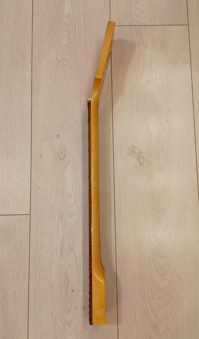 Gitara elektryczna Defil.