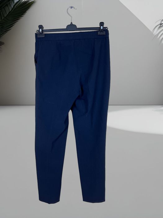 Filippa K roz. L damskie granatowe eleganckie spodnie