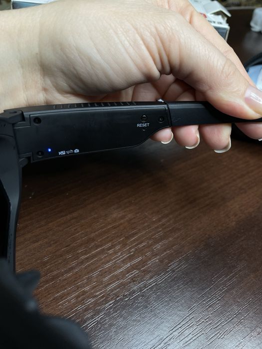 Сонцезахисні окуляри з камерою