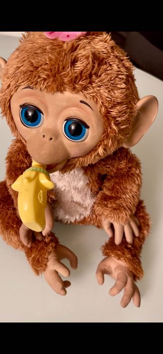 Macaquinha peluche interactiva da FurReal - Hasbro + oferta 1 peluche