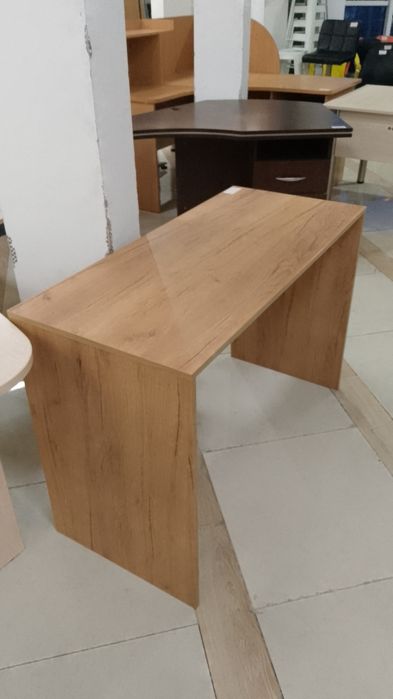 РРЗПРОДАЮ МЕБЛІ, столи тумби комоди стільці крісла стелажі полиці