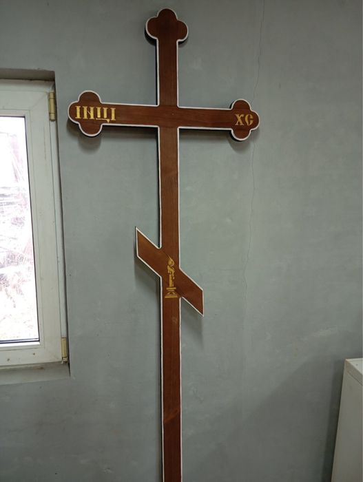 Хрести могильні, деревяні