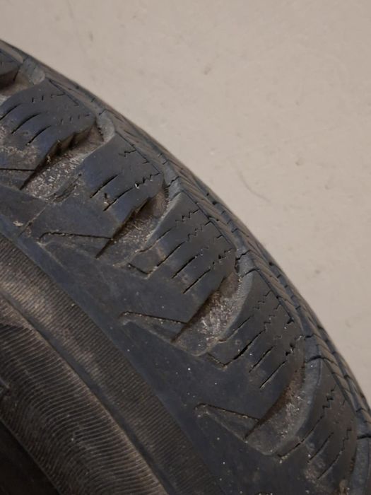 Opony zimowe 185/60 R15