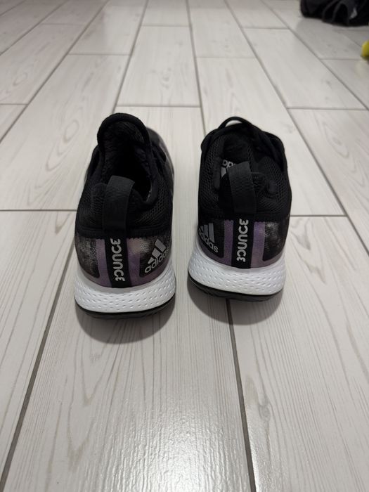 Кросовки adidas