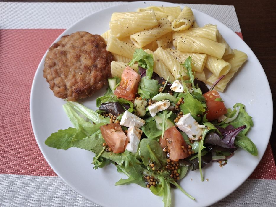 Домашні обіди~комплекси~гарячі перші та другі страви ~салати