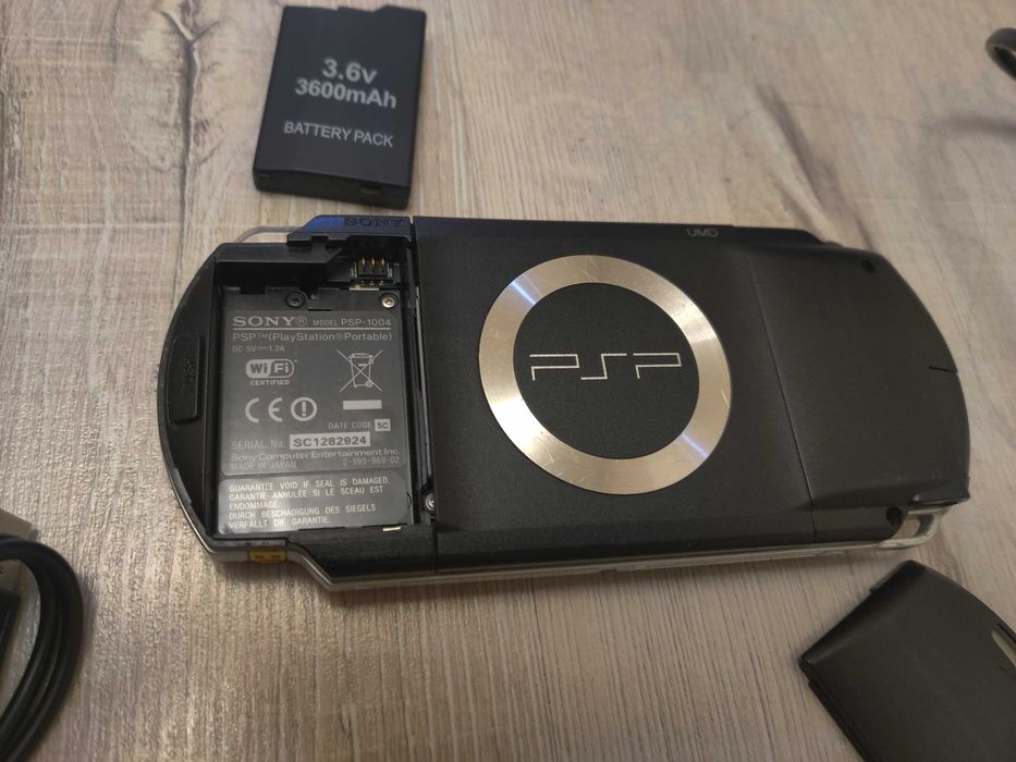 Sony PSP 1004 + карта 64ГБ + Много Игр.