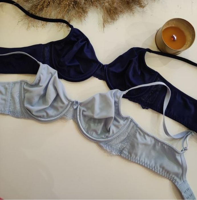 Комплект бюстгалтерів
