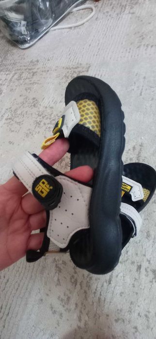 Обувка на хлопчика 26р.