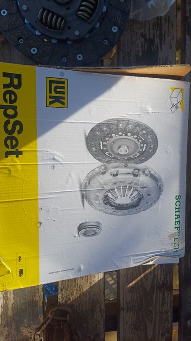 Комплект щеплення христовини карданого вала  рульовий маятник