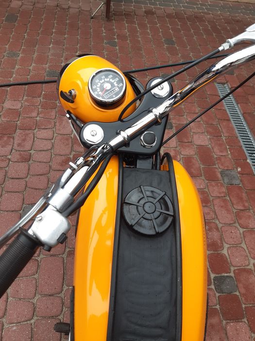 Motocykl WSK 125 Gil