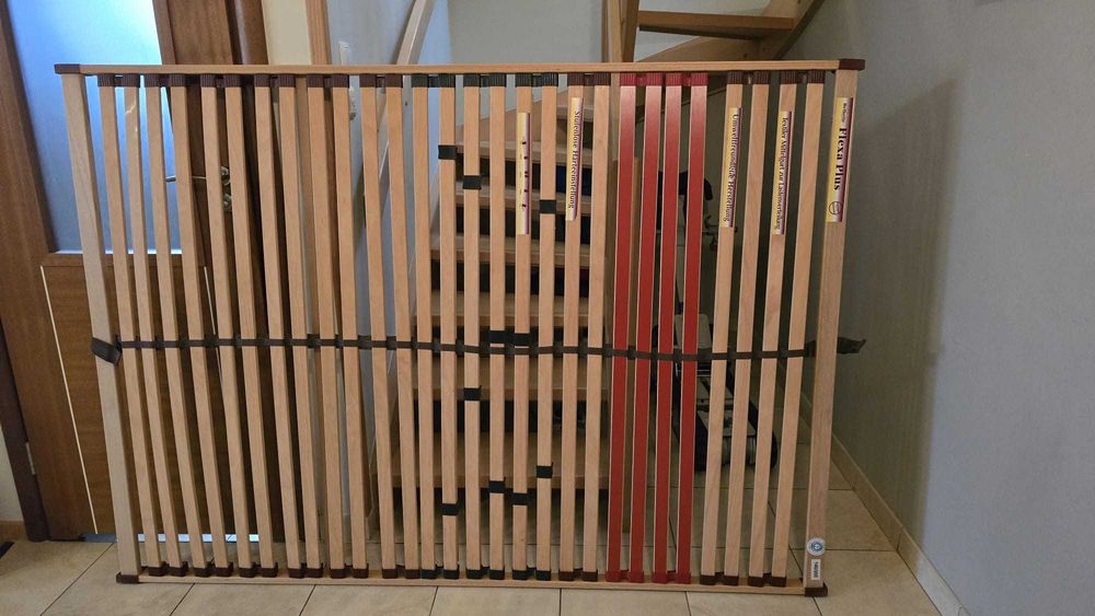 Materac 140 x 200 ze stelażem