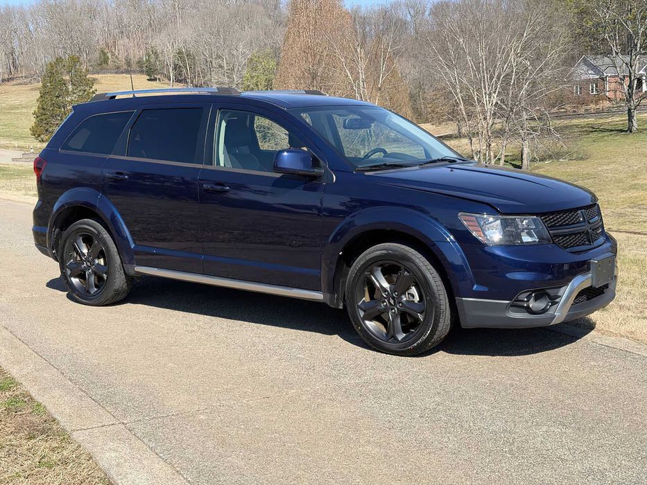 Dodge Journey Crossroad      2019