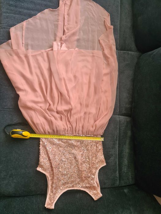 Sukienka cekiny morelowa rozmiar 38 odsłonięte plecy