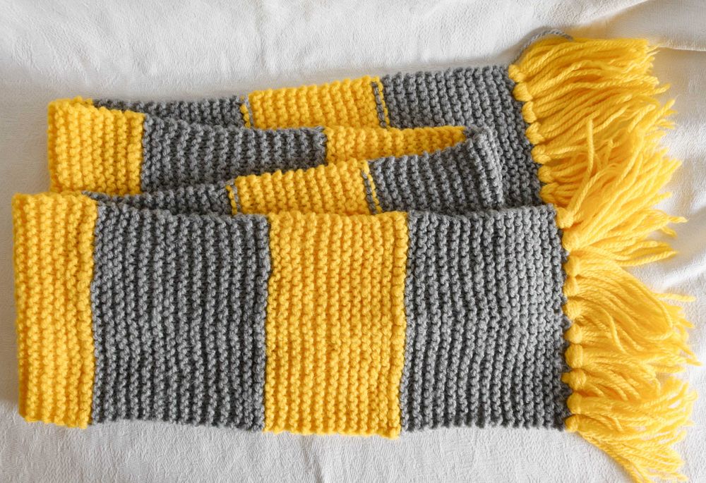 Тплий в'язаний шарф Гафелпаф Гаррі Поттер Гогвартс Хогвартс