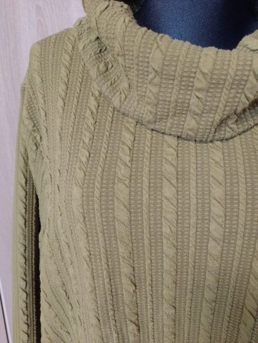 Nowy sweter golf damski 50/52