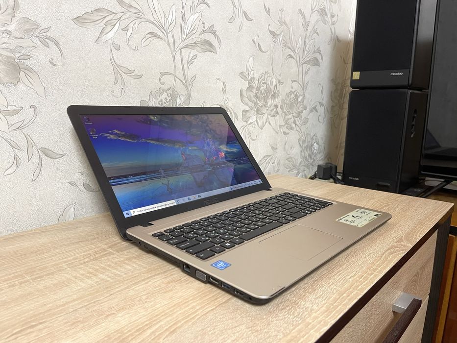 asus x540s - купити ноутбуки - Ціна на OLX.ua