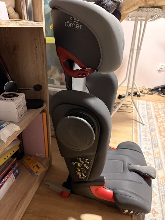 Fotelik Britax-Romer Kidfix 2 S 15-36 kg isofix