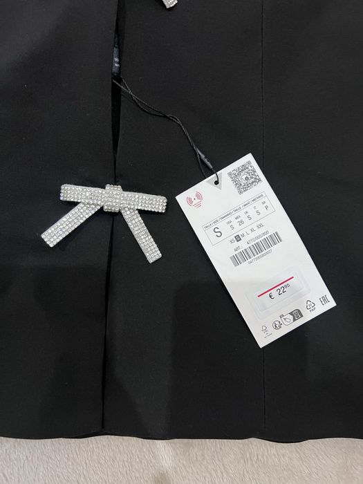 Top  Zara com brilhantes