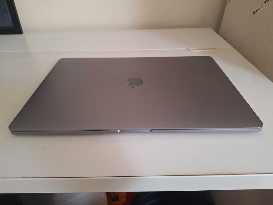MacBook Pro 16” 2019 i7 16GB RAM 512GB SSD | Bateria em bom estado